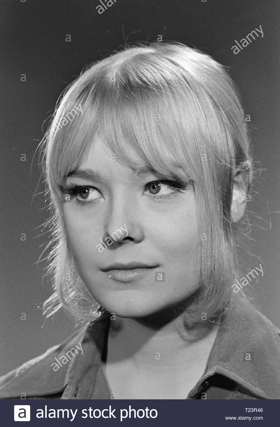 Natasha Pyne. Best eyes. Natasha Pyne. Best eyes.
