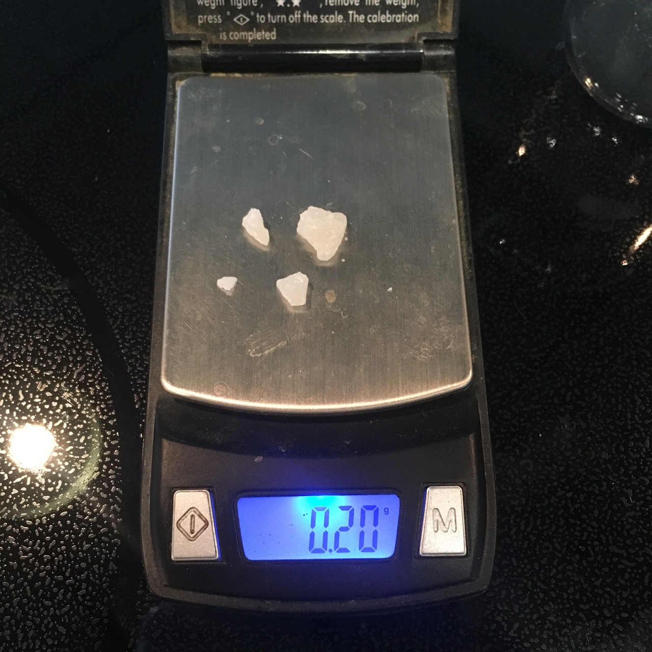 This is my first try so I’m only using 200 mg CBD crystal. Throw those rocks in a beaker This is my first try so I’m only using 200 mg CBD crystal. Throw those rocks in a beaker